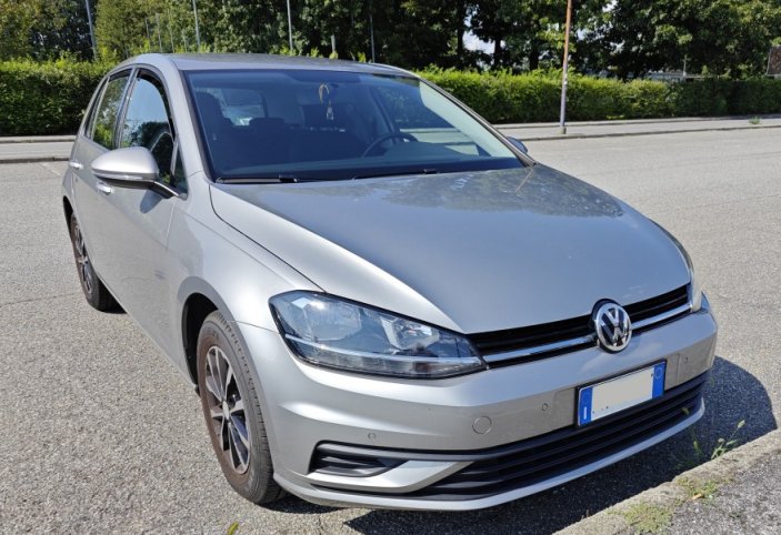 Volkswagen Golf Trendline Tech&Sound 1.0 tsi 85cv
